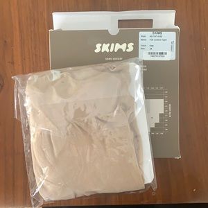 Skims full control tights